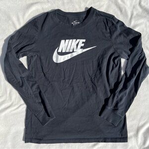 Nike long sleeve fitted tee